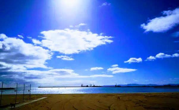 Апартаменты Atico Con Piscina Y Vistas Al Mar Habitat Litoral Малага Экстерьер фото