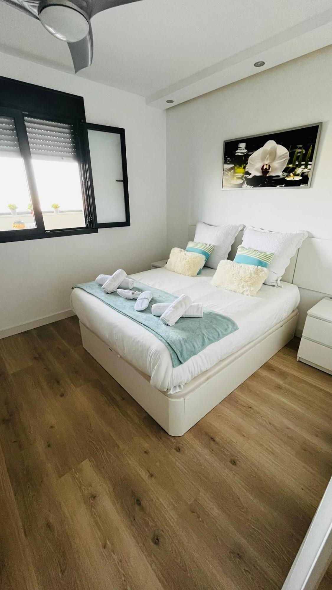 Апартаменты Atico Con Piscina Y Vistas Al Mar Habitat Litoral Малага Экстерьер фото