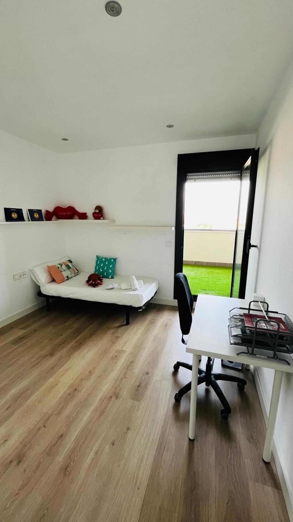 Апартаменты Atico Con Piscina Y Vistas Al Mar Habitat Litoral Малага Экстерьер фото